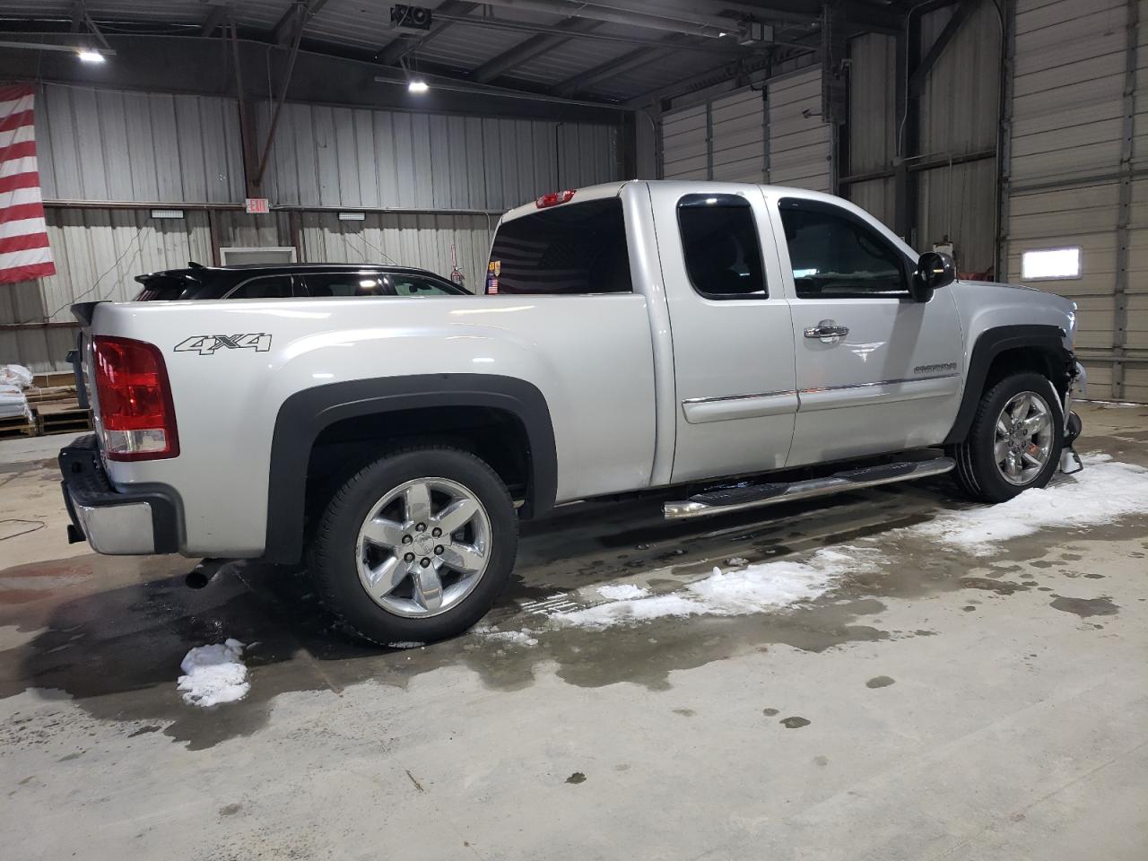 2012 GMC Sierra VIN 1GTR2VE73CZ345317 Copart auction photo, front end / minor dent/scratches damage thumbnail 3