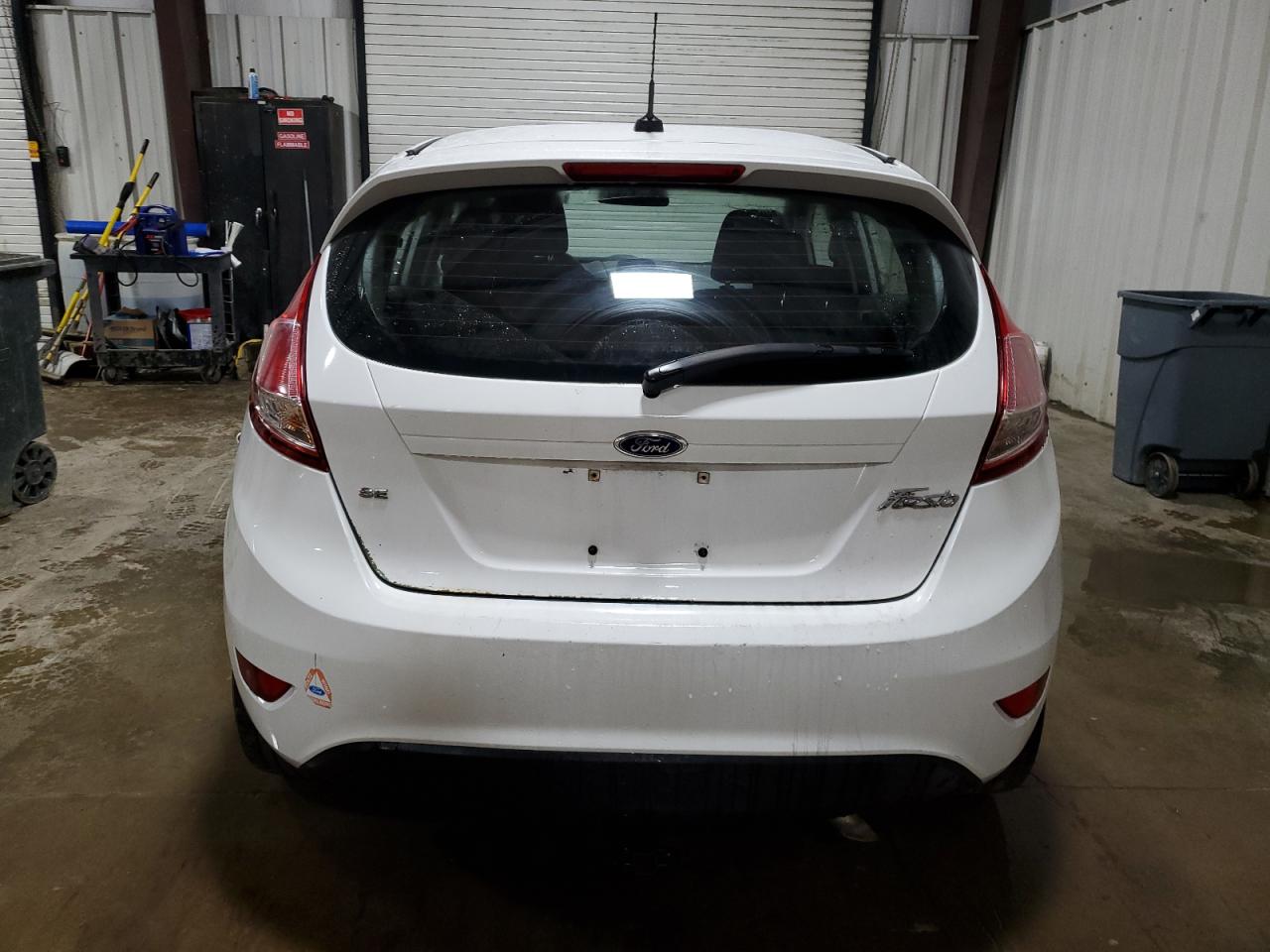 2015 Ford Fiesta VIN 3FADP4EJ8FM130626 Copart auction photo, front end / side damage thumbnail 6