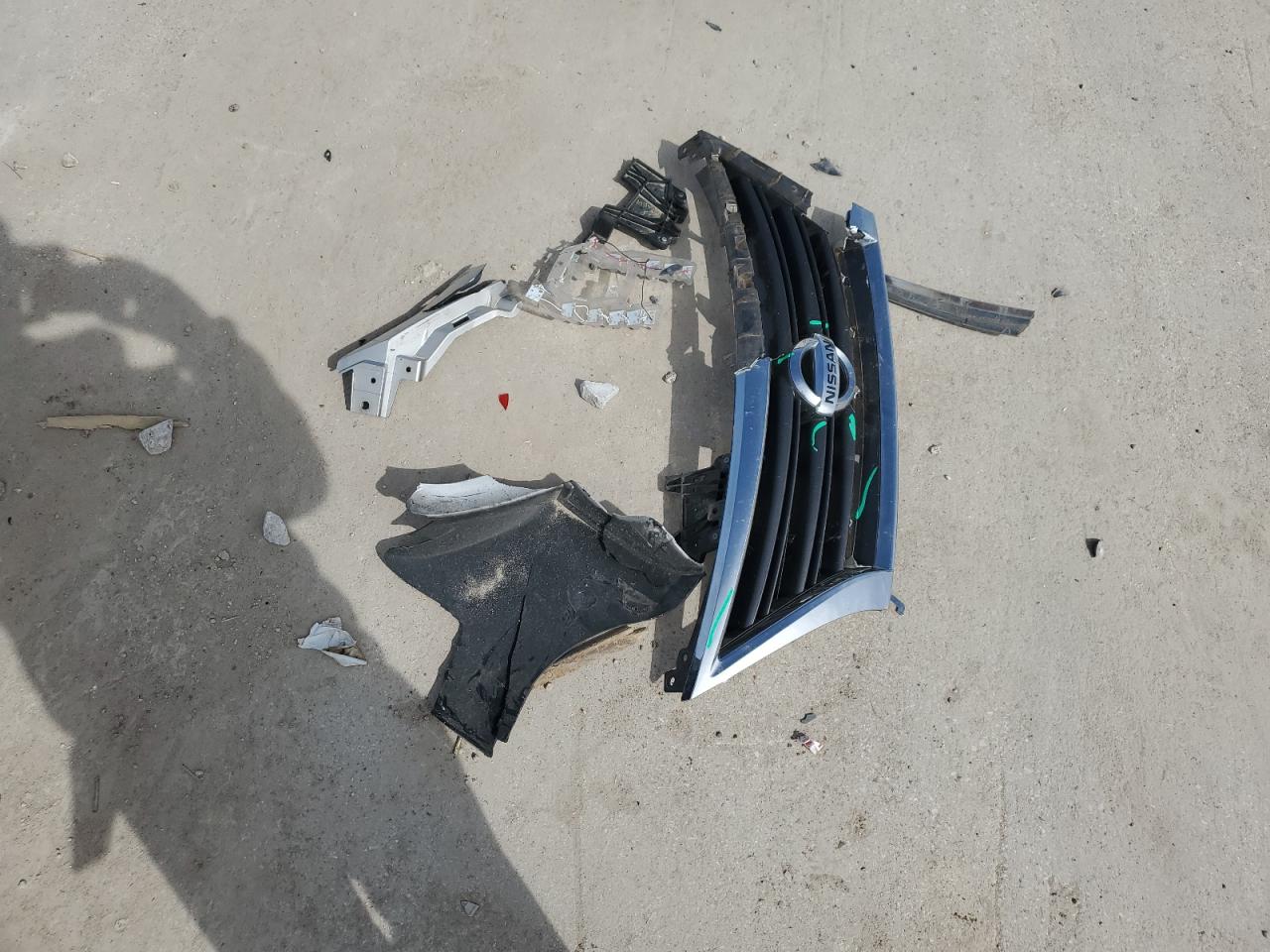 2015 Nissan Sentra VIN 3N1AB7AP2FY372511 Copart auction photo, rear end / front end damage thumbnail 12