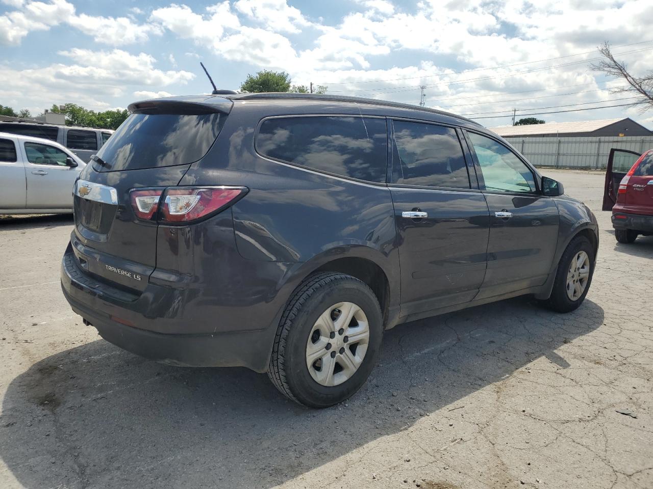 2016 Chevrolet Traverse VIN 1GNKRFKDXGJ256689 Copart auction photo, front end / side damage thumbnail 3