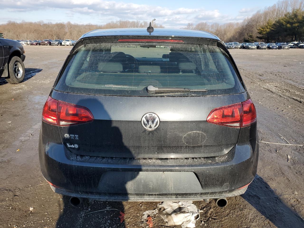 2015 Volkswagen GTI VIN 3VW5T7AU0FM083293 Copart auction photo, front end damage thumbnail 6
