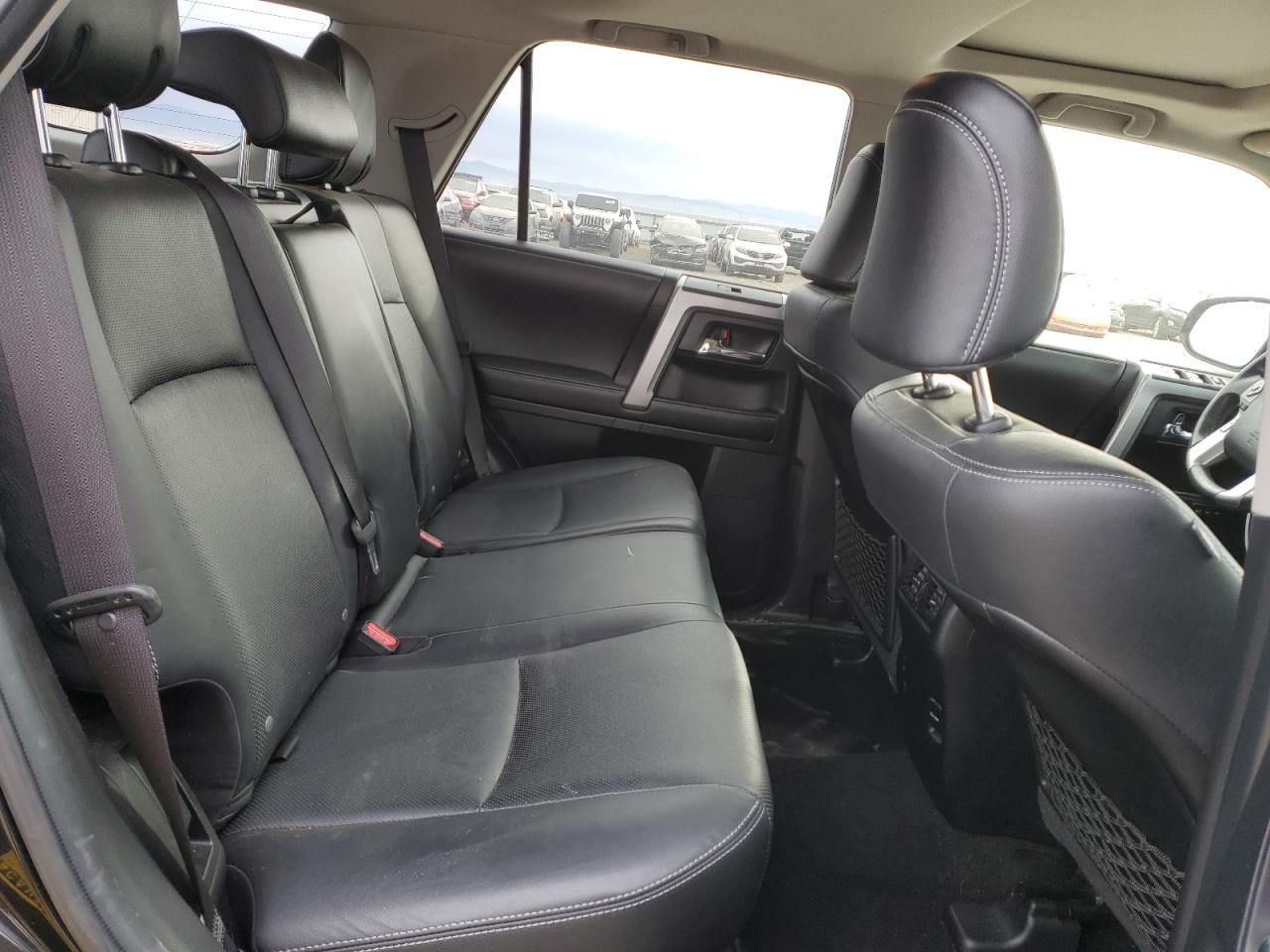 2018 Toyota 4Runner VIN JTEBU5JR6J5498695 Copart auction photo, water/flood / top/roof damage thumbnail 11