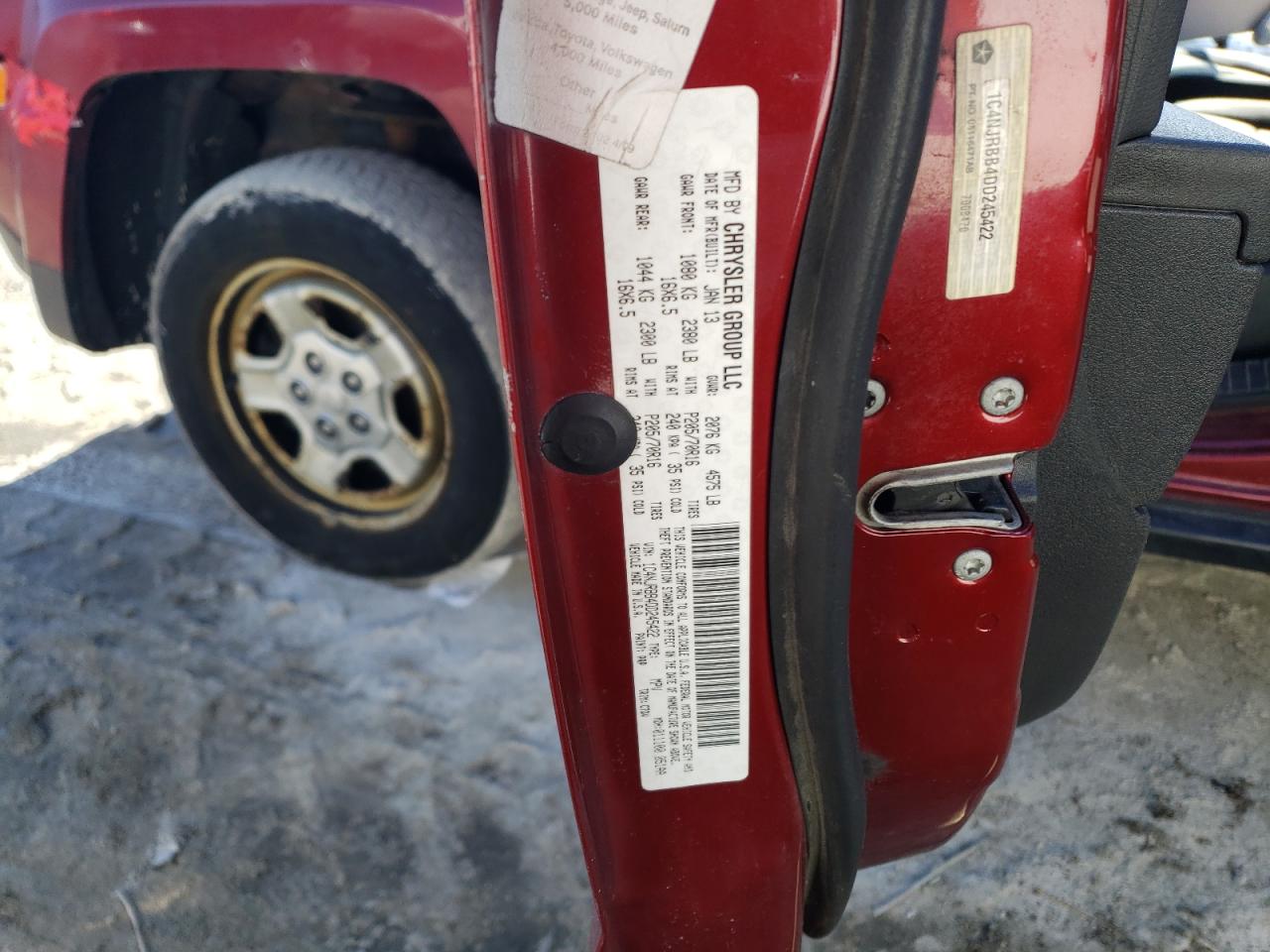 2013 Jeep Liberty (Patriot) VIN 1C4NJRBB4DD245422 Copart auction photo, front end / minor dent/scratches damage thumbnail 13