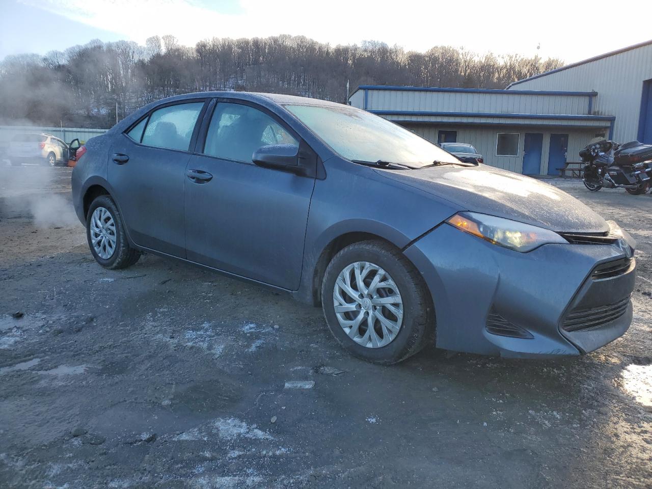 2019 Toyota Corolla VIN 2T1BURHE3KC144314 Copart auction photo, side / front end damage thumbnail 4