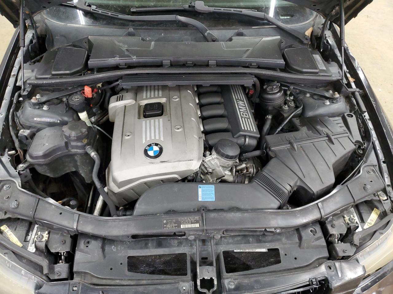 2006 BMW 3er VIN WBAVB33506KS37798 Copart auction photo, front end damage thumbnail 11