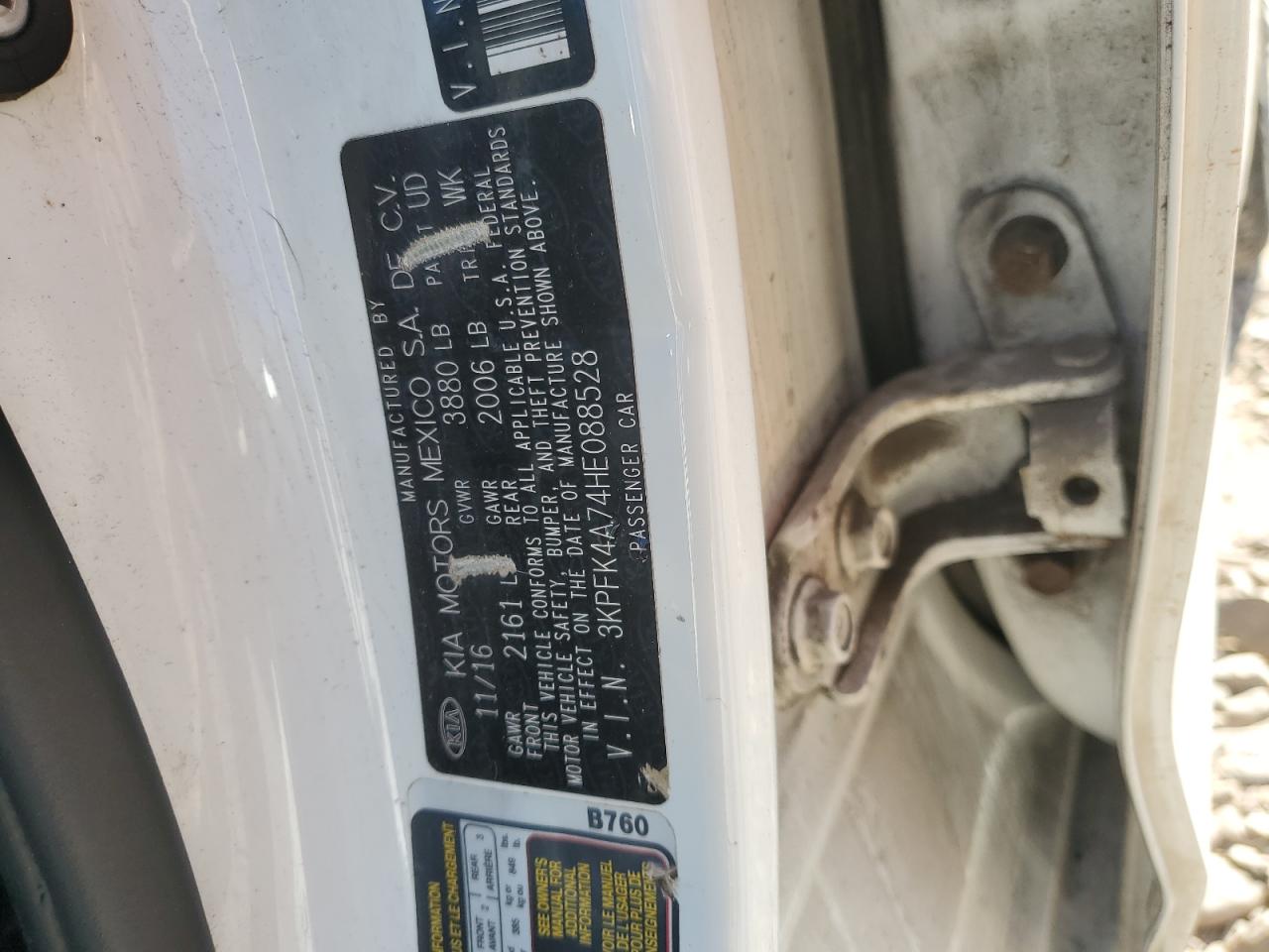 2017 KIA Forte VIN 3KPFK4A74HE088528 Copart auction photo, front end damage thumbnail 12