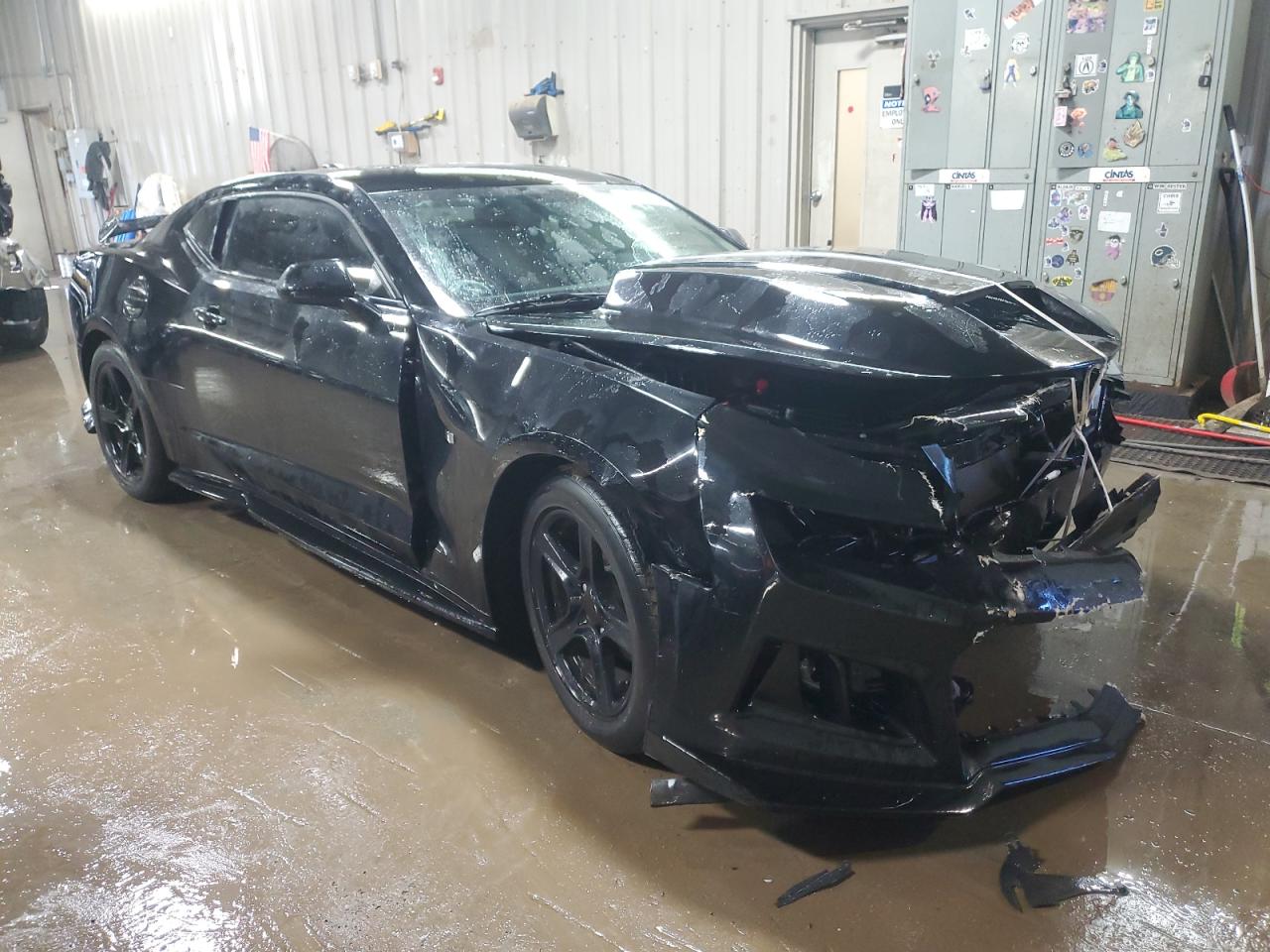 2017 Chevrolet Camaro VIN 1G1FB1RX3H0213622 Copart auction photo, front end / side damage thumbnail 4