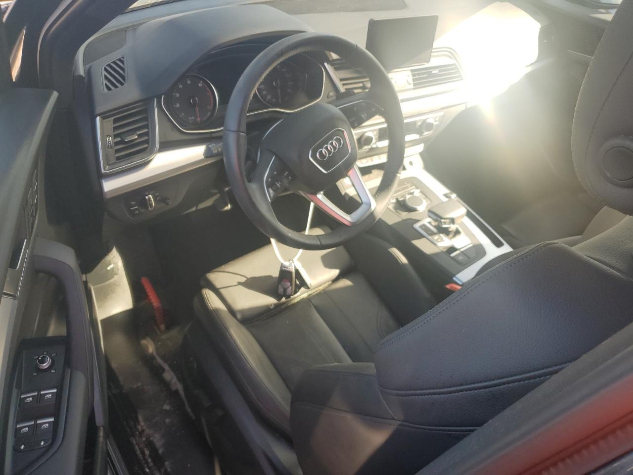 2020 Audi Q5 VIN WA1ANAFY4L2084545 Copart auction photo, water/flood damage thumbnail 8