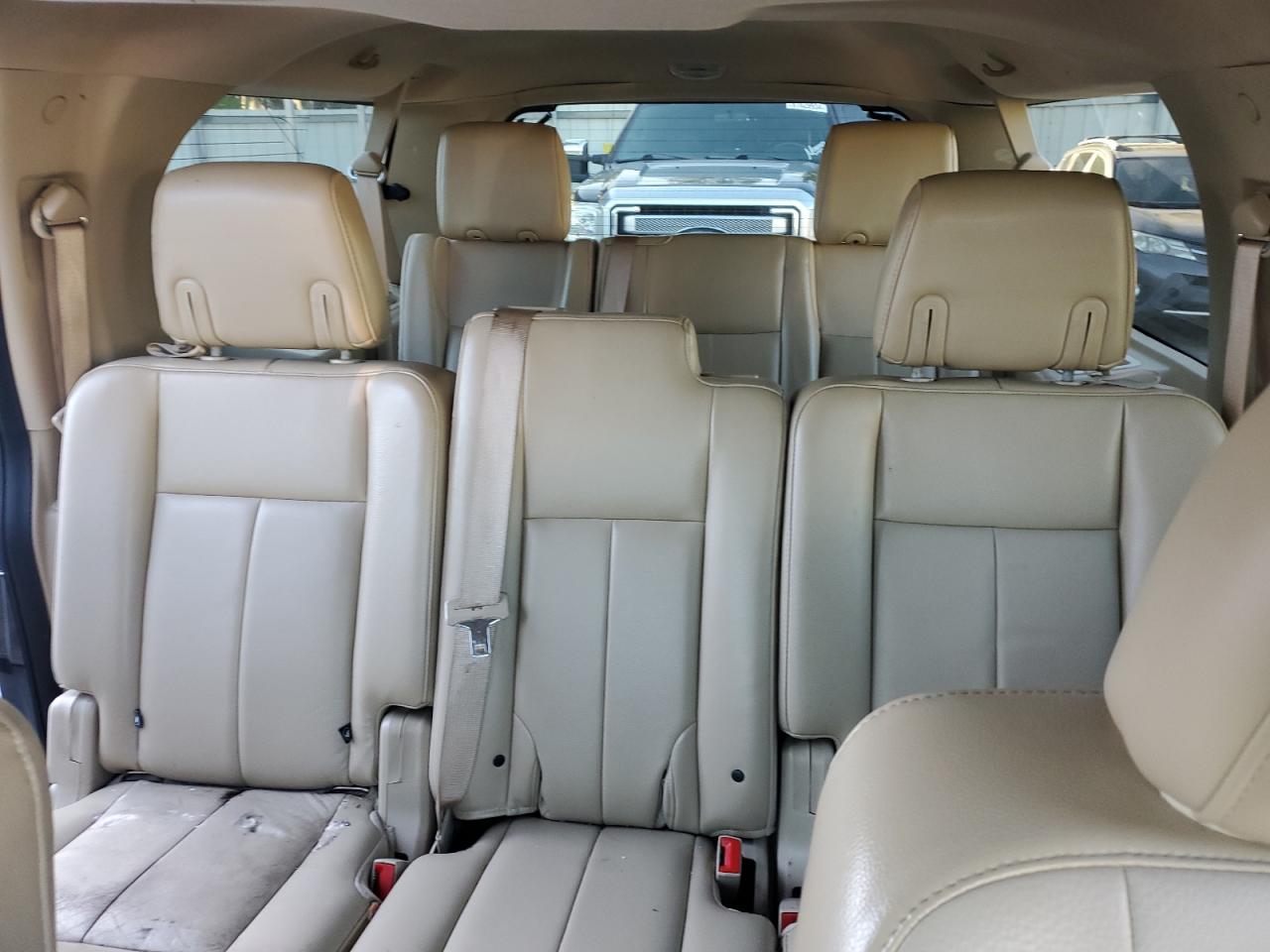 2011 Ford Expedition VIN 1FMJK1H58BEF06438 Copart auction photo, water/flood damage thumbnail 10