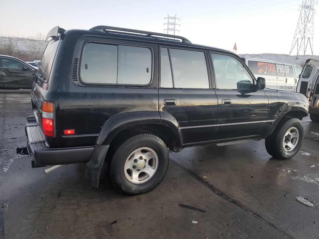 1997 Toyota Land Cruiser VIN JT3HJ85J7V0156824 Copart auction photo, front end damage thumbnail 3