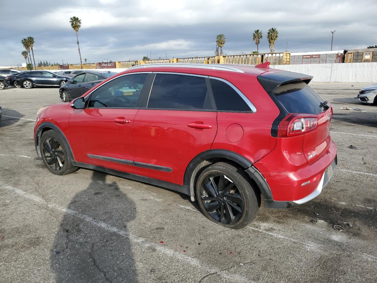 2018 KIA Niro VIN KNDCC3LC6J5161033 Copart auction photo, rear end / minor dent/scratches damage thumbnail 2