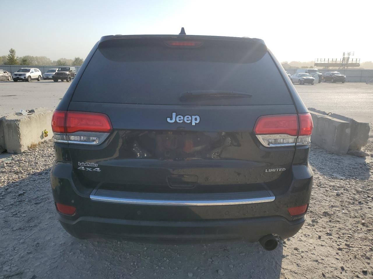 2015 Jeep Grand Cherokee VIN 1C4RJFBG0FC688154 Copart auction photo, side / mechanical damage thumbnail 6