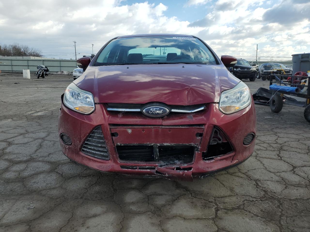 2014 Ford Focus VIN 1FADP3F24EL152205 Copart auction photo, rear end / front end damage thumbnail 5