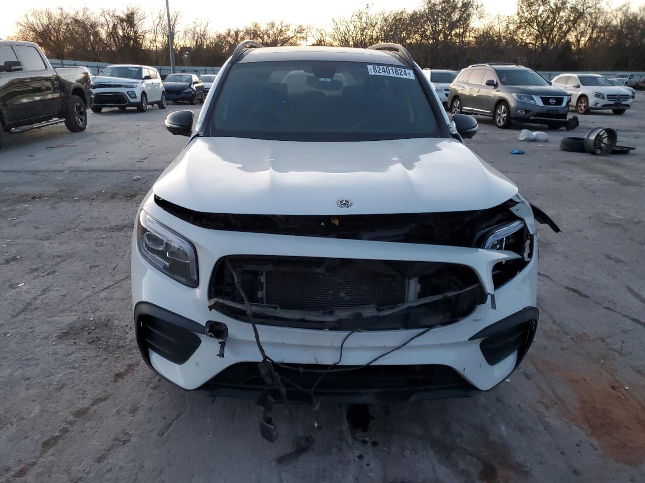 2020 Mercedes-Benz GLB VIN W1N4M4HB0LW027406 Copart auction photo, front end / minor dent/scratches damage thumbnail 5