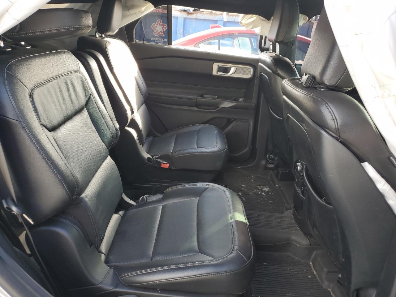 2020 Ford Explorer VIN 1FMSK8FH5LGC12639 Copart auction photo, front end / minor dent/scratches damage thumbnail 11
