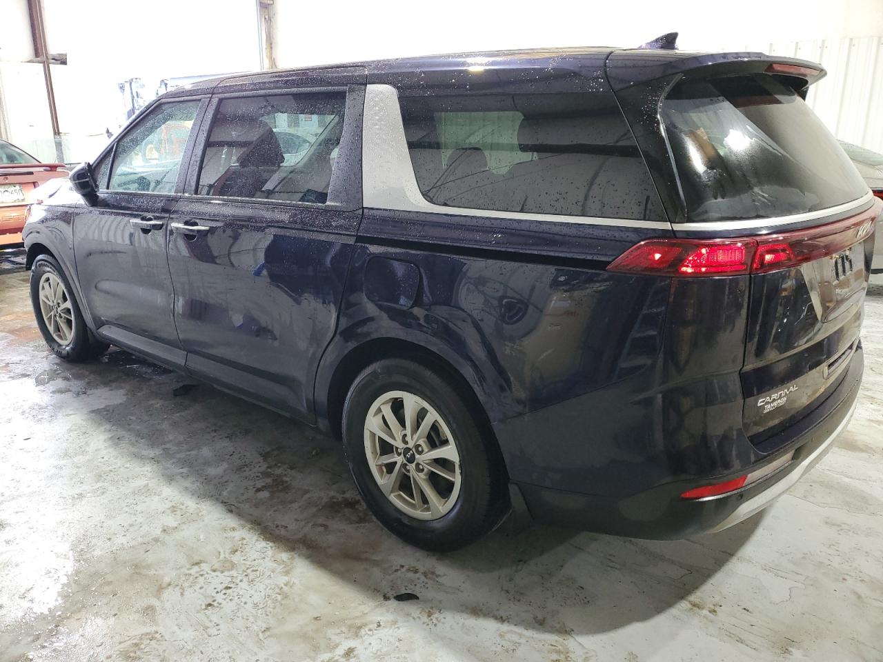 2024 KIA Carnival VIN KNDNB4H35R6307762 Copart auction photo, front end damage thumbnail 2