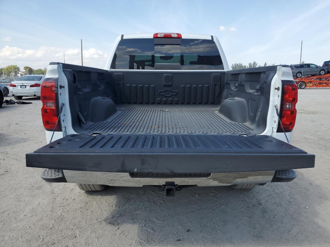 2015 Chevrolet Silverado VIN 3GCUKSEJ8FG488160 Copart auction photo, mechanical / minor dent/scratches damage thumbnail 6