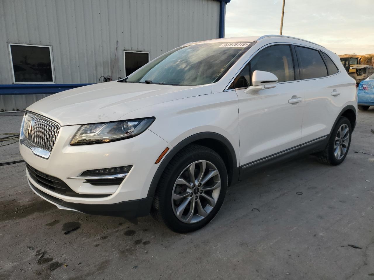 2019 Lincoln MKC VIN 5LMCJ2C9XKUL50191