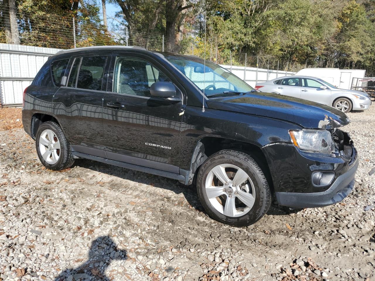 2016 Jeep Compass VIN 1C4NJCBB2GD506628 Copart auction photo, front end damage thumbnail 4