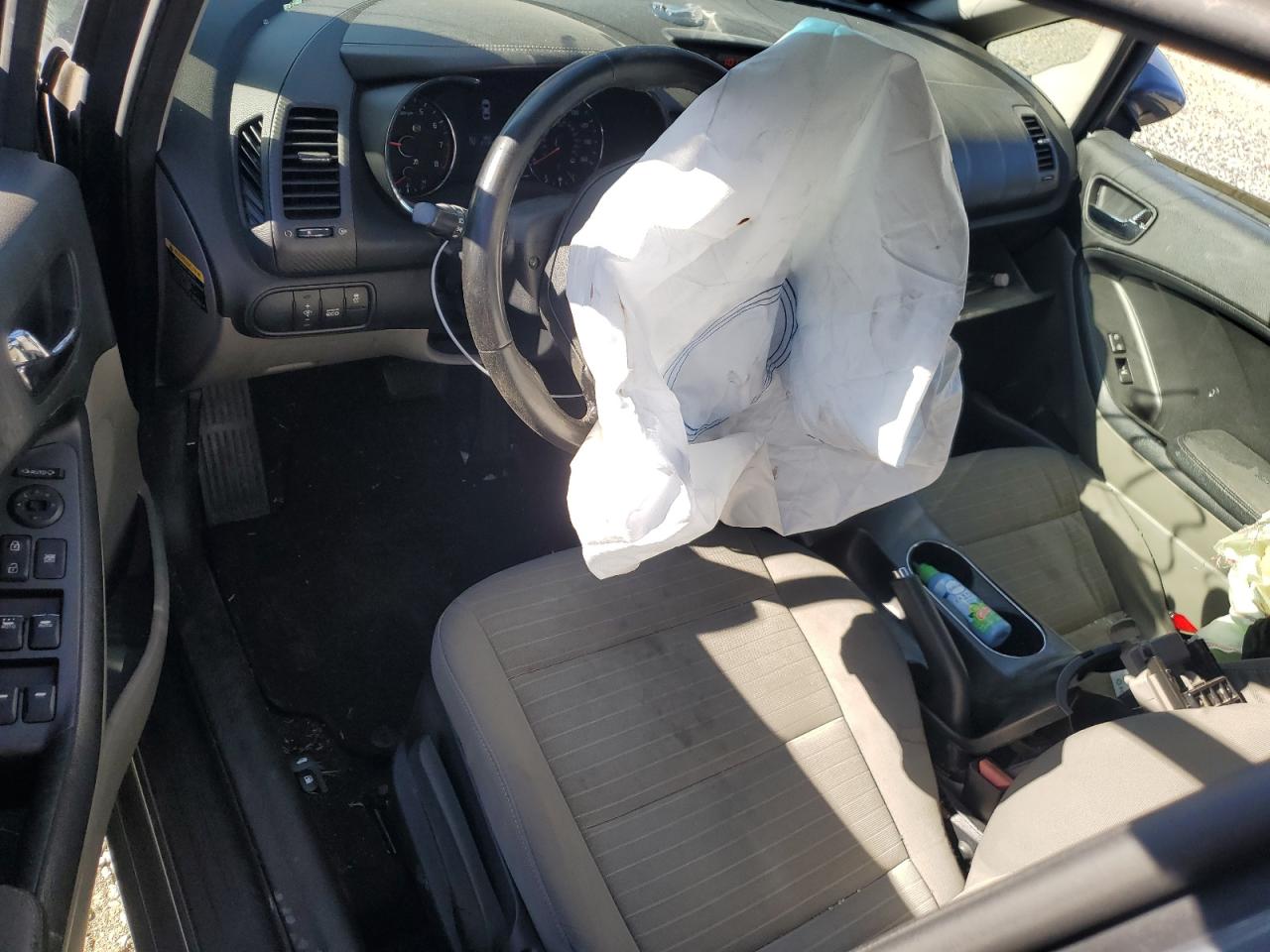 2014 KIA Forte VIN KNAFX4A81E5084435 Copart auction photo, all over damage thumbnail 8