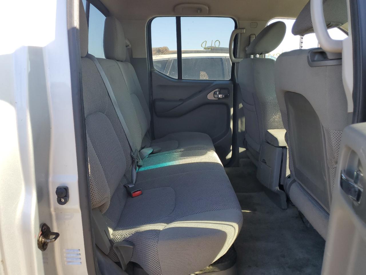 2014 Nissan Navara (Frontier) VIN 1N6AD0ER4EN736690 Copart auction photo, front end / side damage thumbnail 10