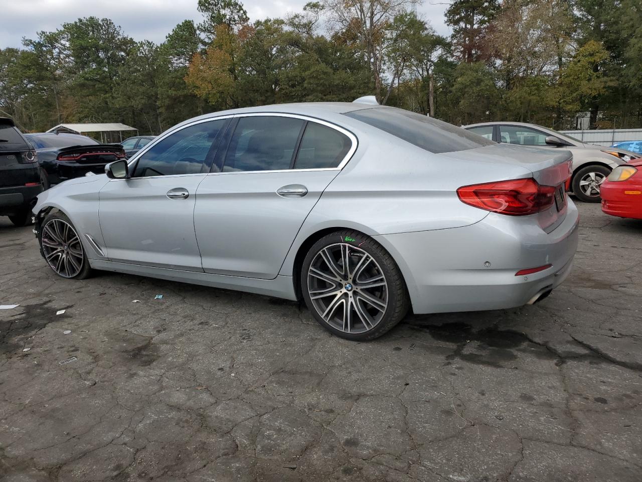 2017 BMW 5er VIN WBAJE5C39HG914627 Copart auction photo, front end damage thumbnail 2