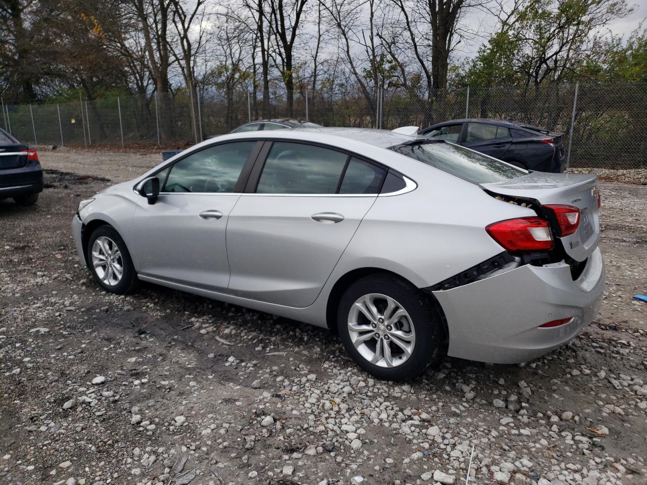 2019 Chevrolet Cruze VIN 1G1BE5SM8K7119361 Copart auction photo, front end / minor dent/scratches damage thumbnail 2