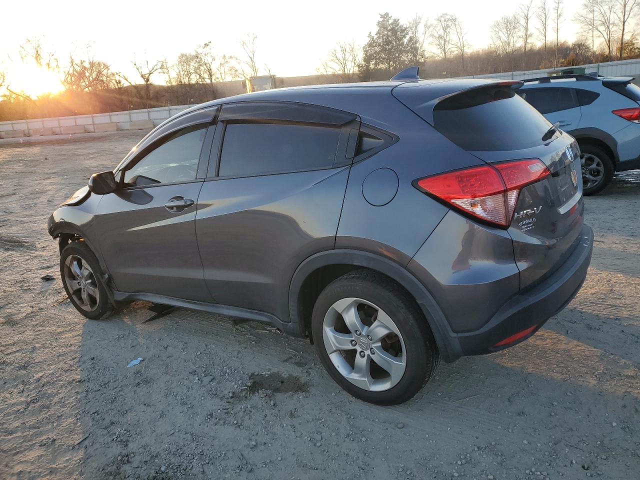 2016 Honda HR-V VIN 3CZRU5H38GM746592 Copart auction photo, front end damage thumbnail 2