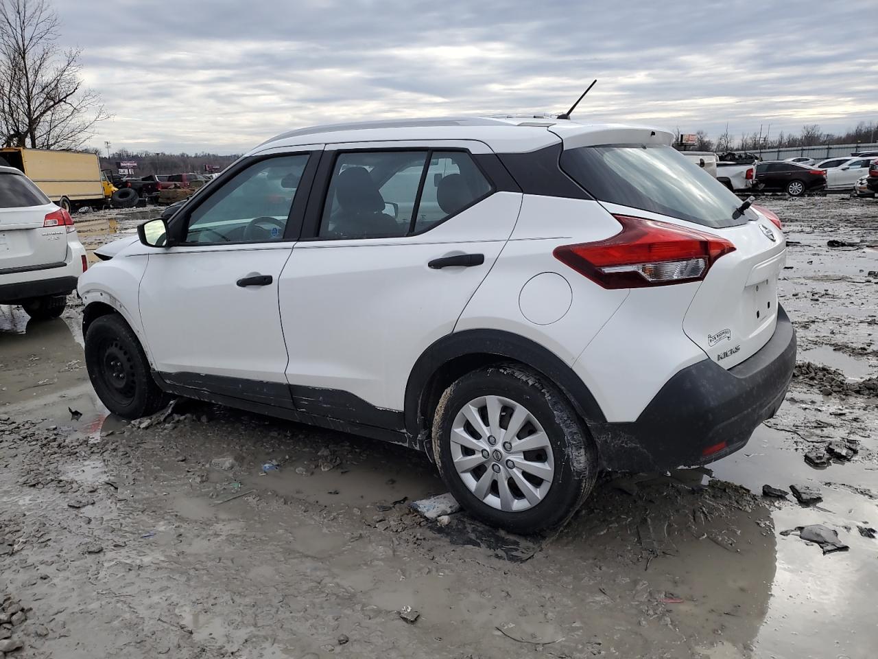 2019 Nissan Kicks VIN 3N1CP5CU1KL478442 Copart auction photo, front end / minor dent/scratches damage thumbnail 2