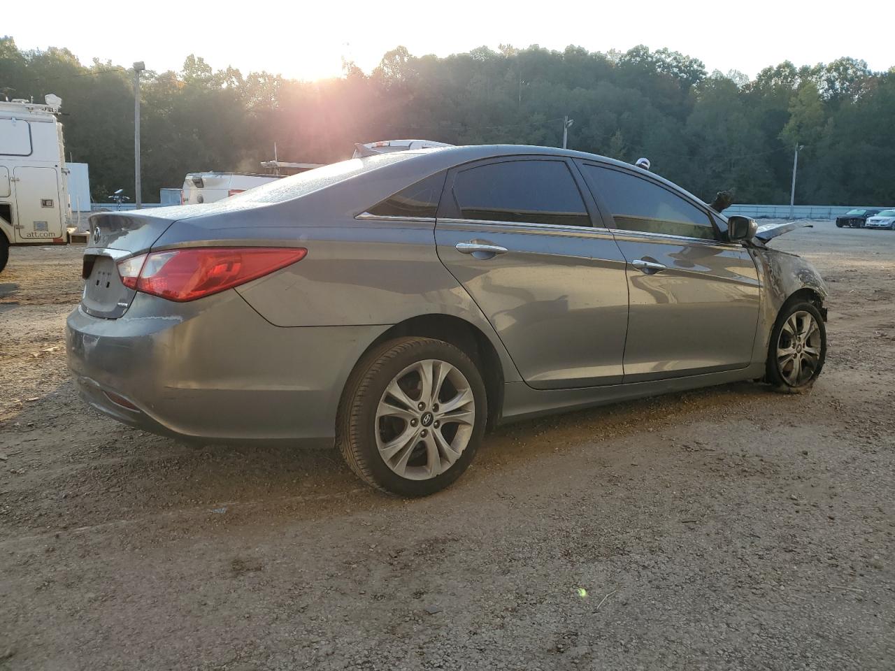 2011 Hyundai Sonata VIN 5NPEC4AC1BH234909 Copart auction photo, burn damage thumbnail 3