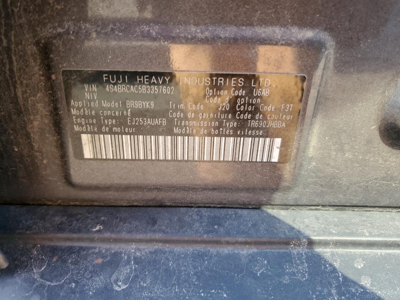 2011 Subaru Outback VIN 4S4BRCAC5B3357602 Copart auction photo, side / front end damage thumbnail 15