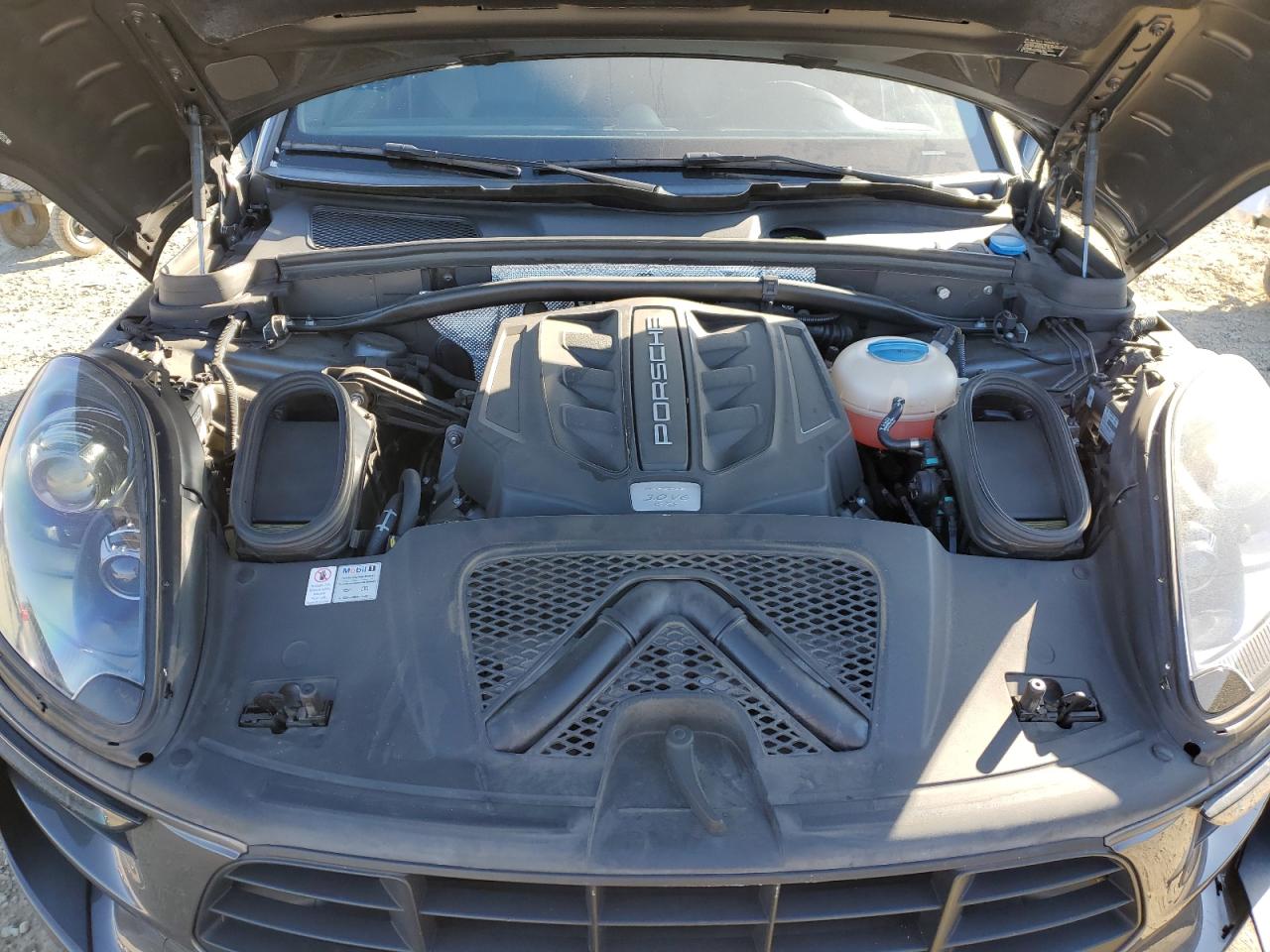 2018 Porsche Macan VIN WP1AG2A52JLB62023 Copart auction photo, all over damage thumbnail 12