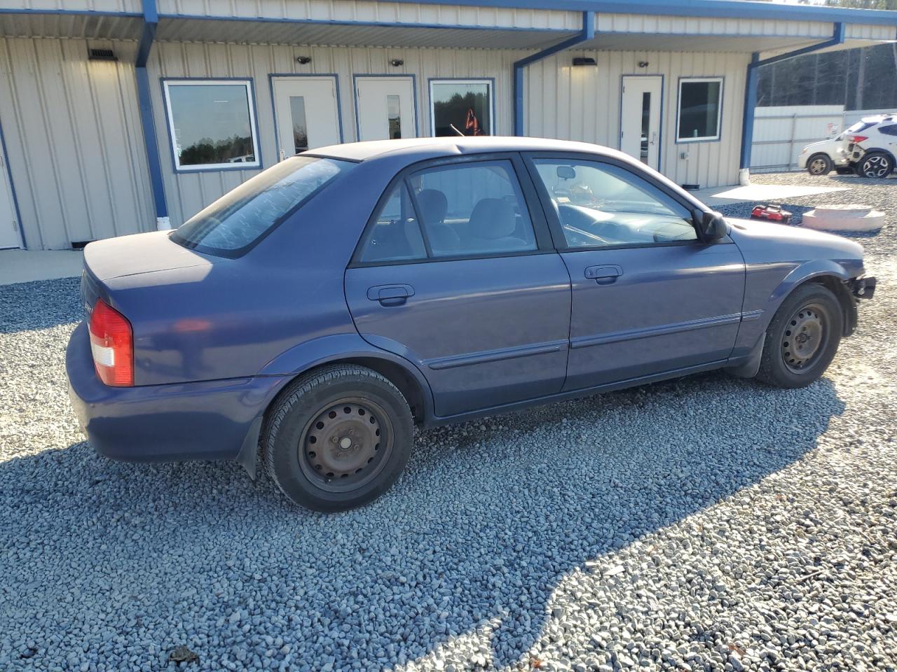 2000 Mazda Protege VIN JM1BJ2222Y0303549 Copart auction photo, front end / minor dent/scratches damage thumbnail 3