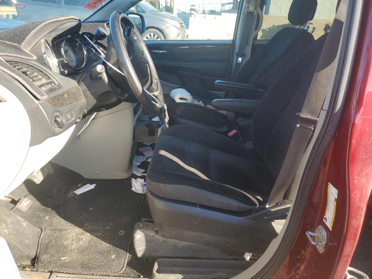 2019 Dodge Caravan VIN 2C4RDGBGXKR624461 Copart auction photo, front end damage thumbnail 7