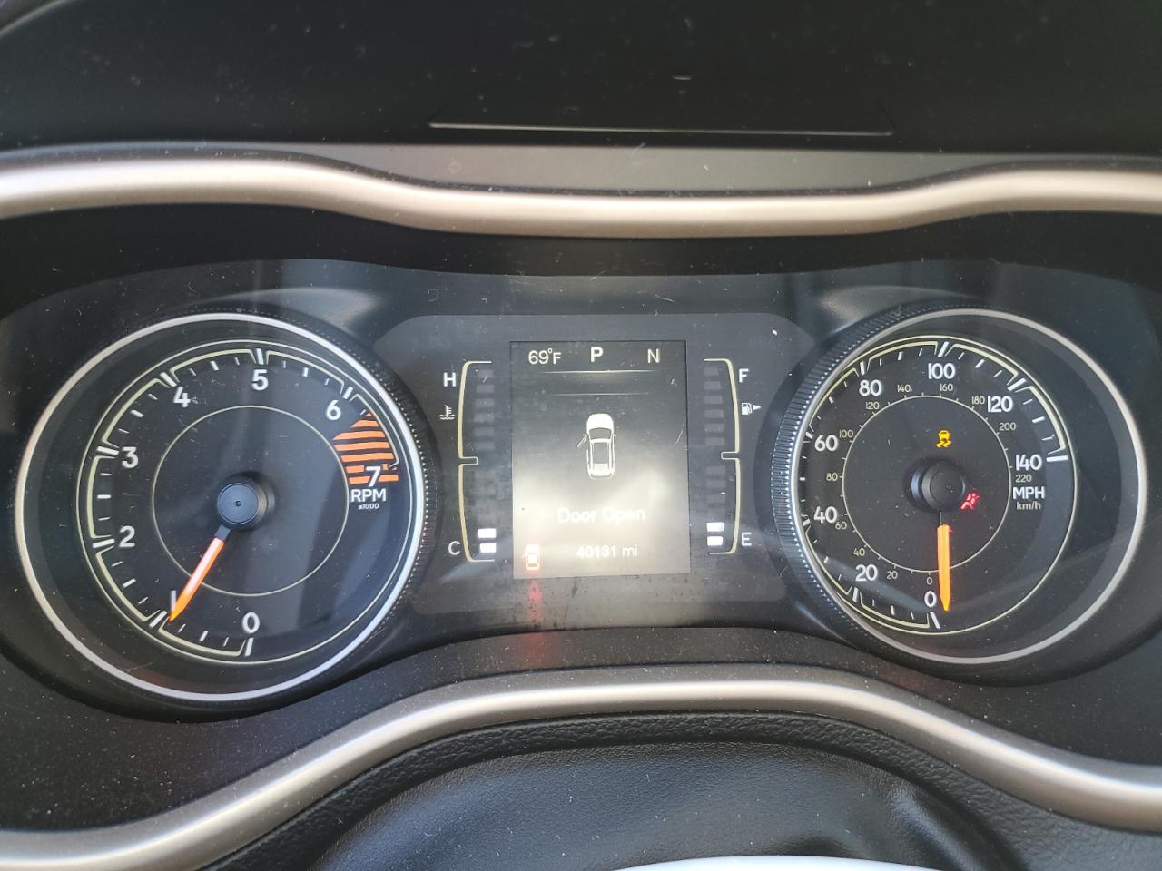2016 Jeep Grand Cherokee VIN 1C4PJLCB3GW272589 Copart auction photo, front end damage thumbnail 9