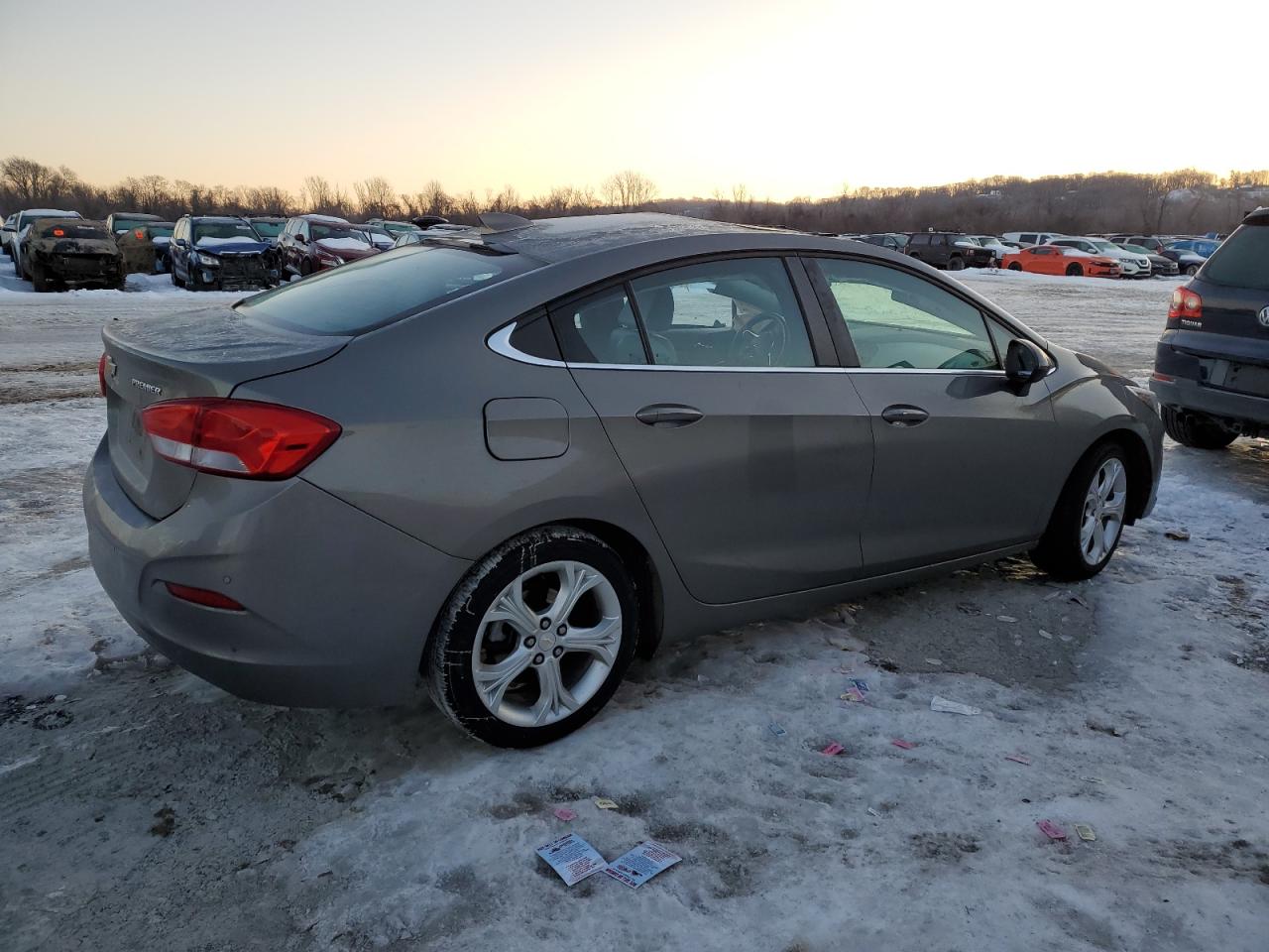 2019 Chevrolet Cruze VIN 1G1BF5SM0K7133946 Copart auction photo, side / top/roof damage thumbnail 3