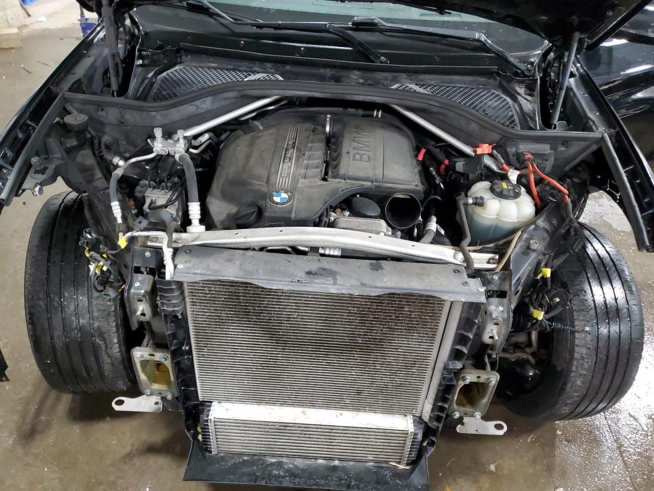 2017 BMW X5 VIN 5UXKR0C56H0V66499 Copart auction photo, front end damage thumbnail 13