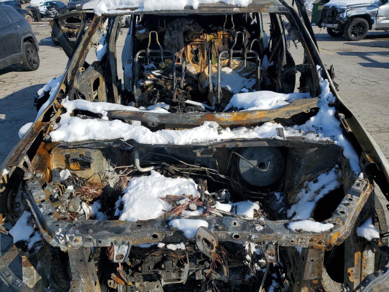2018 Honda Pilot VIN 5FNYF6H57JB019166 Copart auction photo, burn - engine / burn - interior damage thumbnail 12