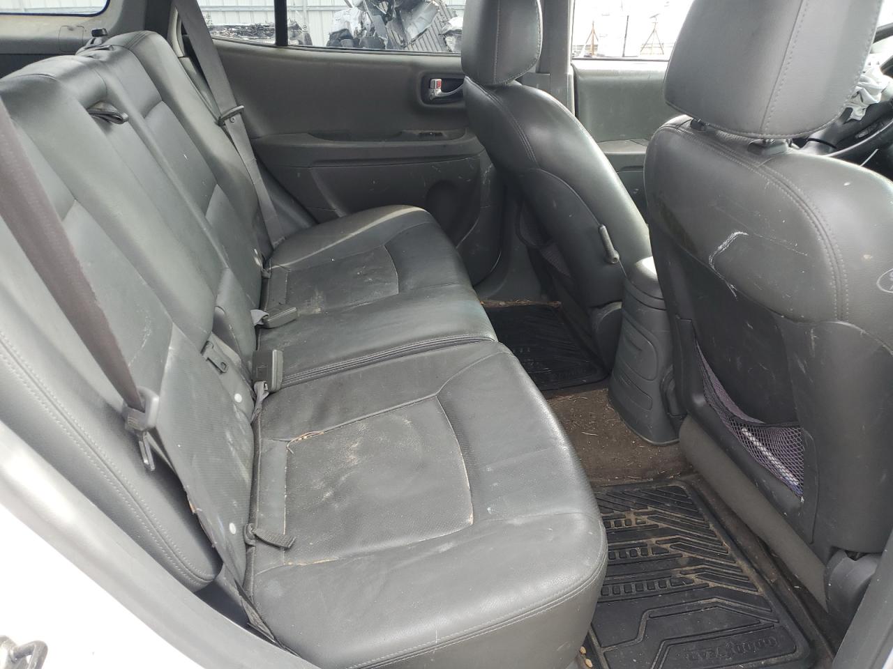 2004 Hyundai Santa Fe VIN KM8SC73E44U832855 Copart auction photo, side / minor dent/scratches damage thumbnail 11