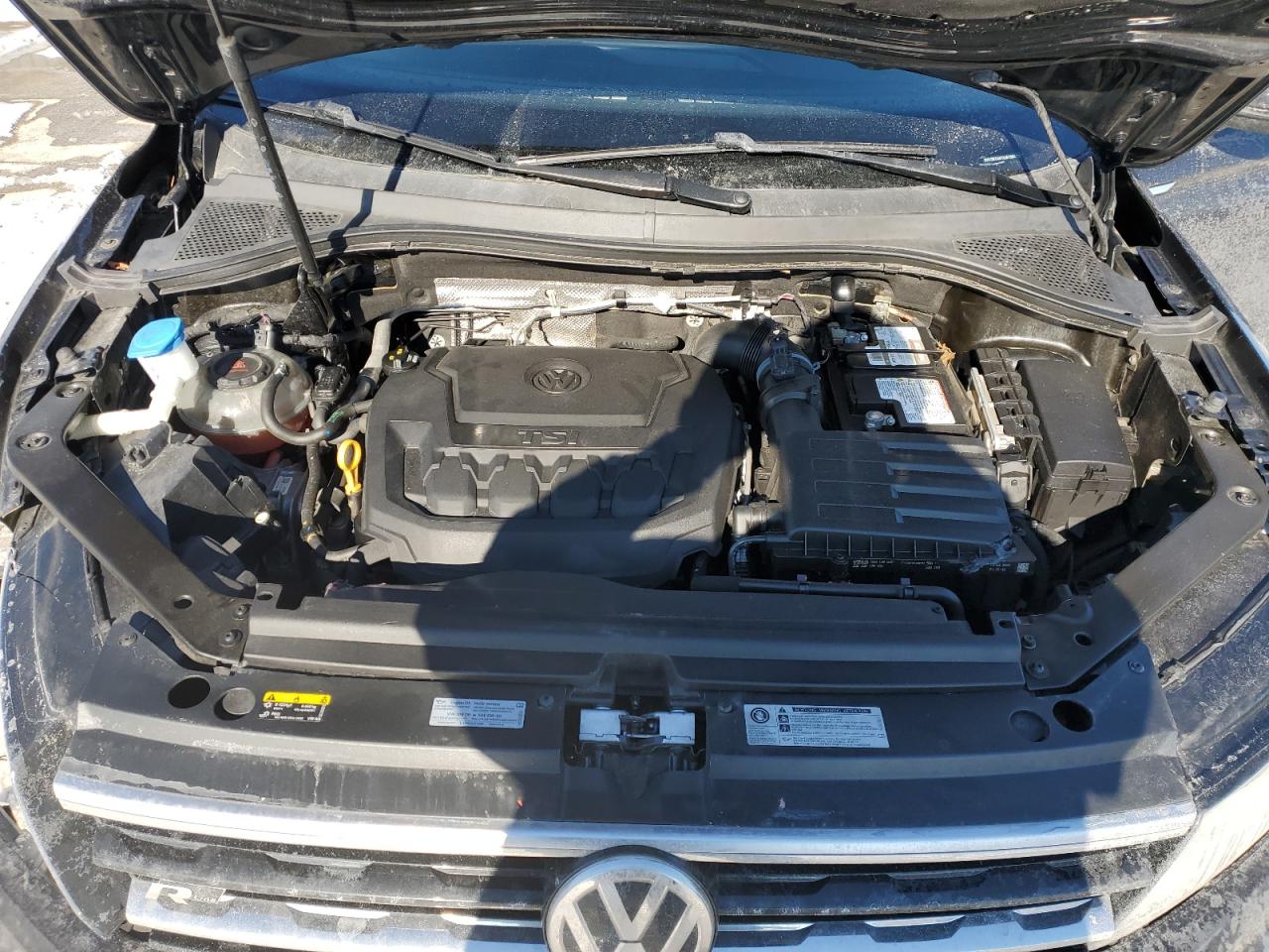 2020 Volkswagen Tiguan VIN 3VV3B7AX1LM135373 Copart auction photo, front end / side damage thumbnail 14