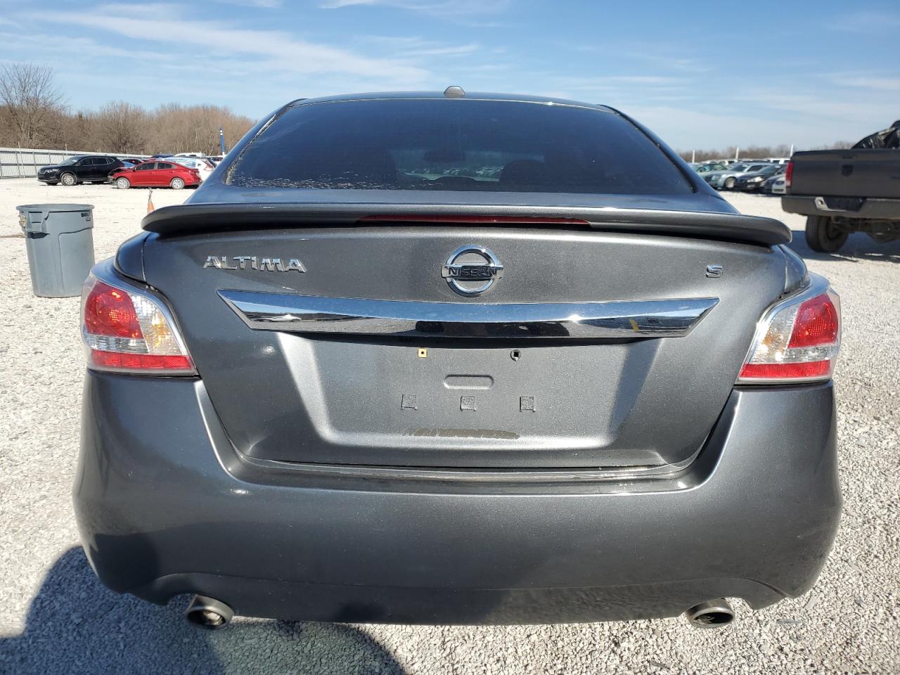 2015 Nissan Altima VIN 1N4AL3AP5FN922080 Copart auction photo, hail / front end damage thumbnail 6