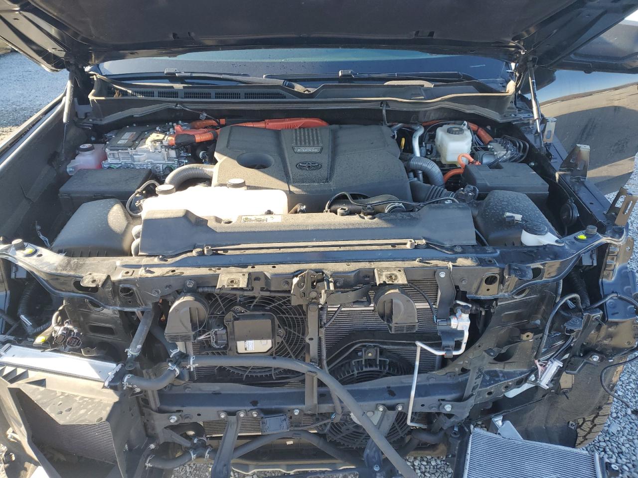 2024 Toyota Tundra VIN 5TFPC5DB0RX077194 Copart auction photo, front end / minor dent/scratches damage thumbnail 12