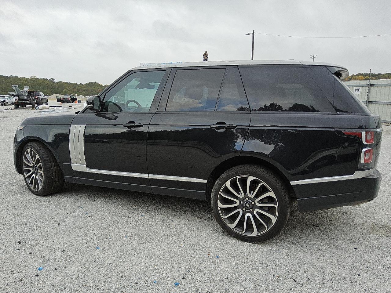 2019 Land Rover Range Rover VIN SALGS2RK7KA516581 Copart auction photo, front end damage thumbnail 2