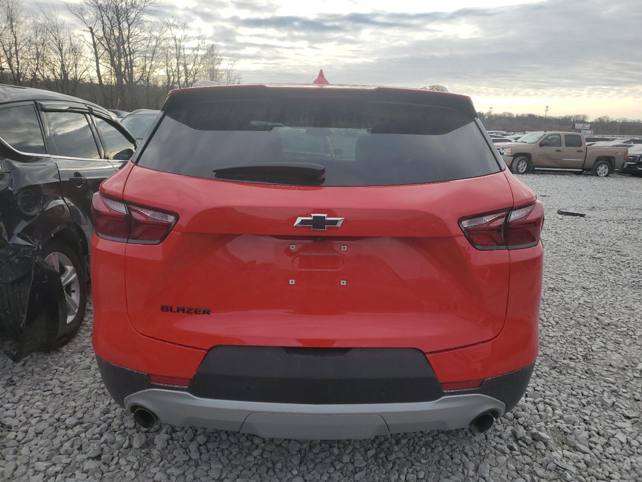 2022 Chevrolet Blazer VIN 3GNKBCR46NS173622 Copart auction photo, front end damage thumbnail 6