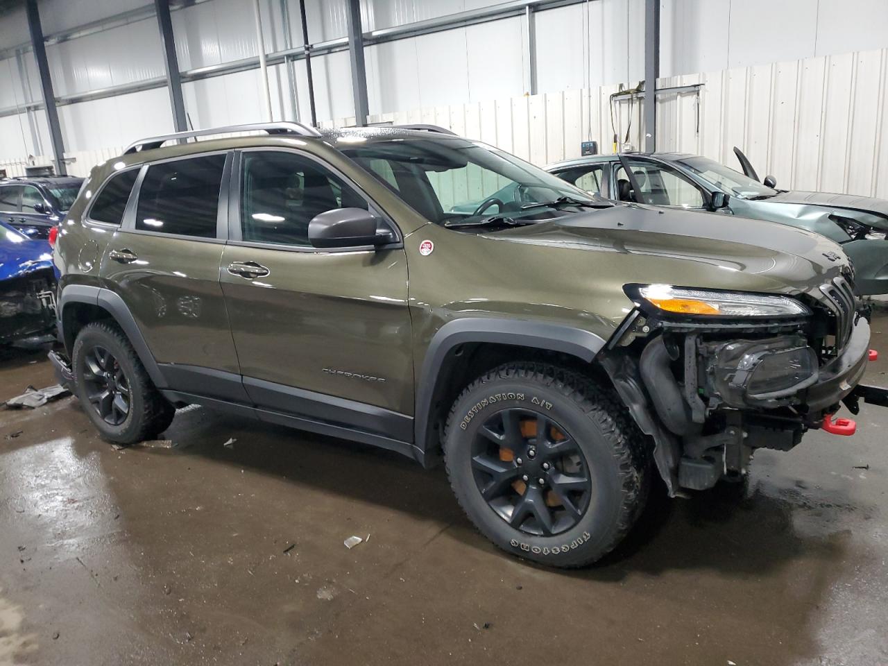 2016 Jeep Cherokee VIN 1C4PJMBS4GW123874 Copart auction photo, front end damage thumbnail 4