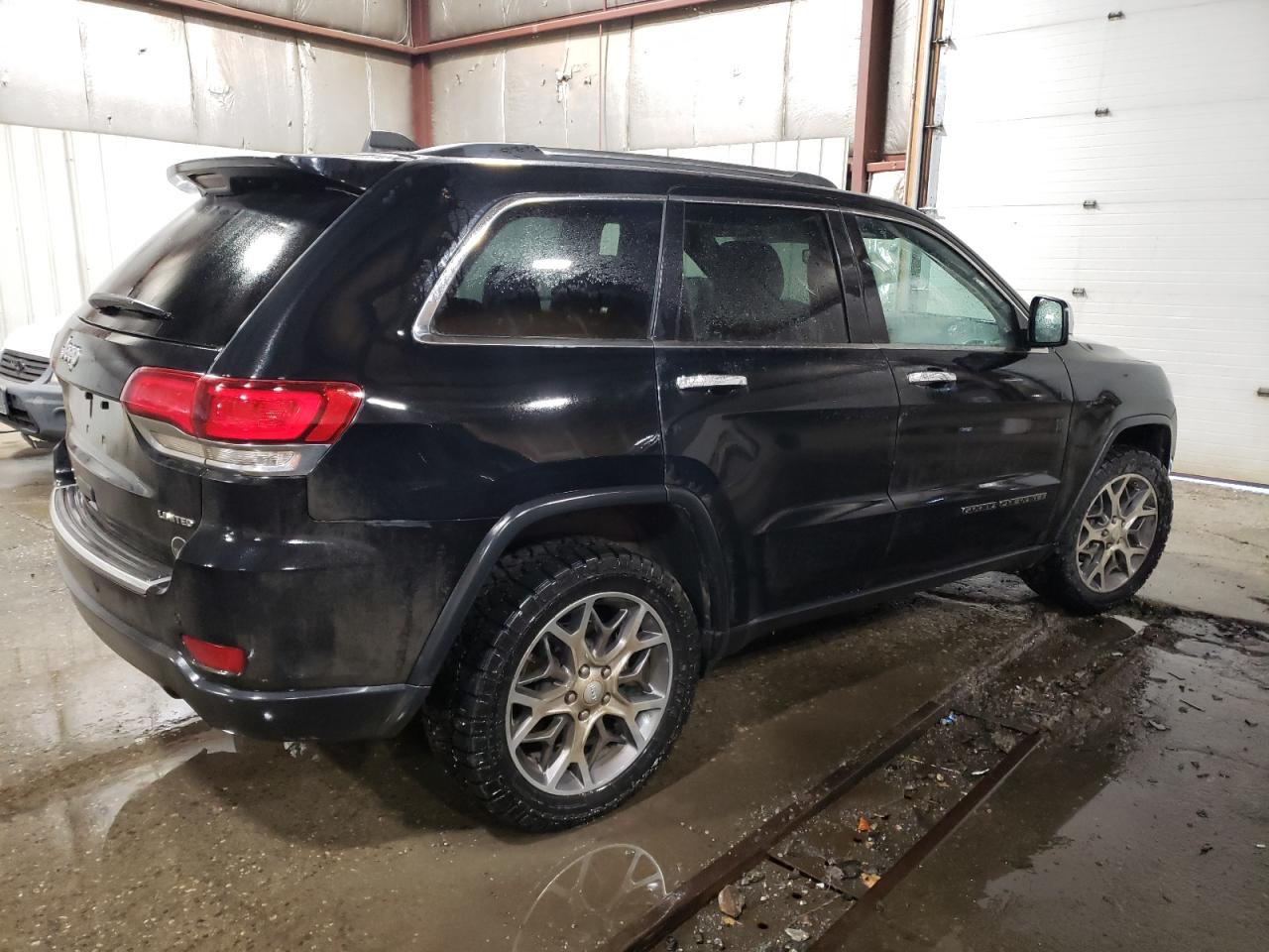 2020 Jeep Grand Cherokee VIN 1C4RJFBG5LC321746 Copart auction photo, front end / side damage thumbnail 3