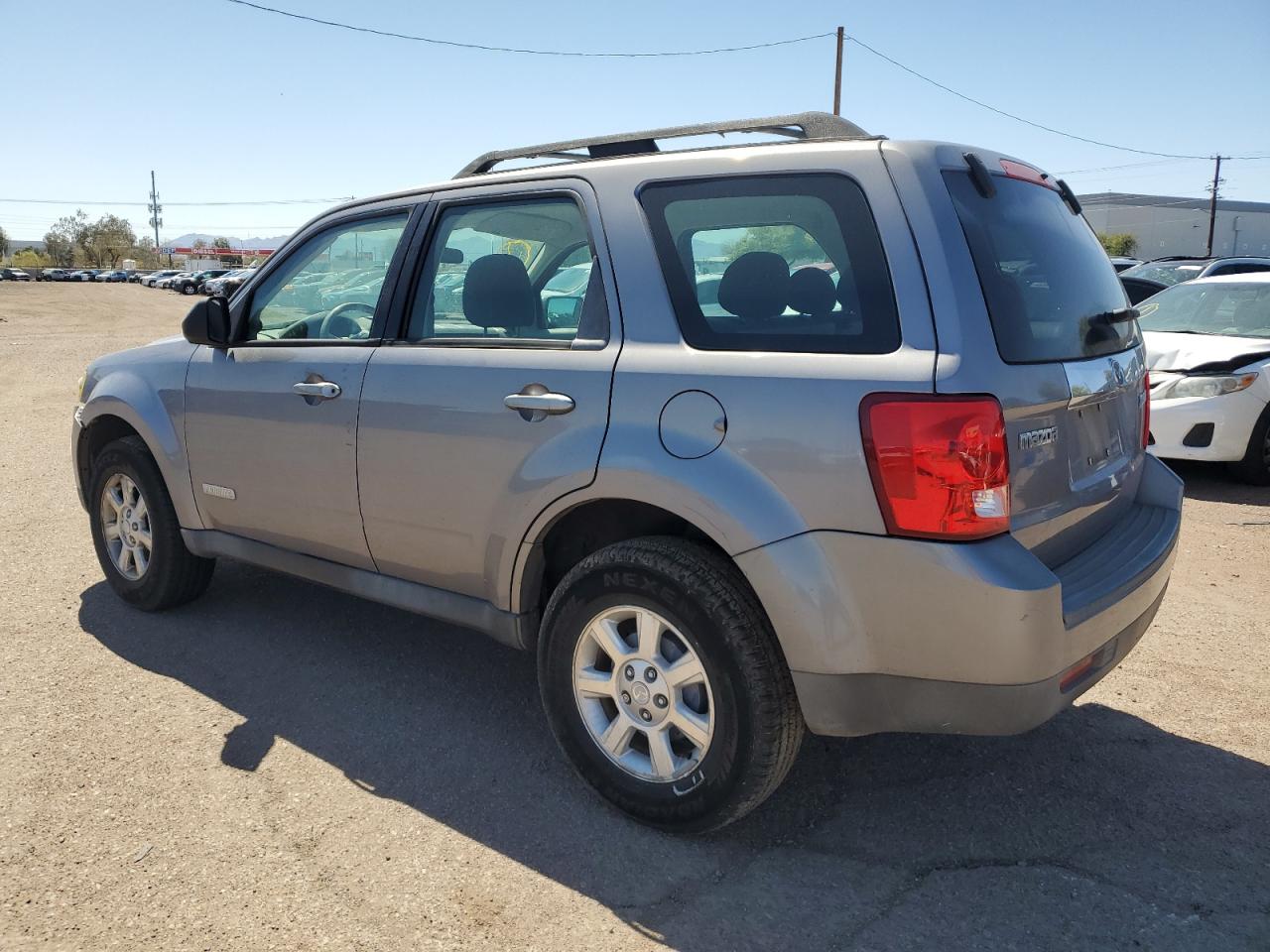 2008 Mazda Tribute VIN 4F2CZ02Z98KM23531 Copart auction photo, front end damage thumbnail 2