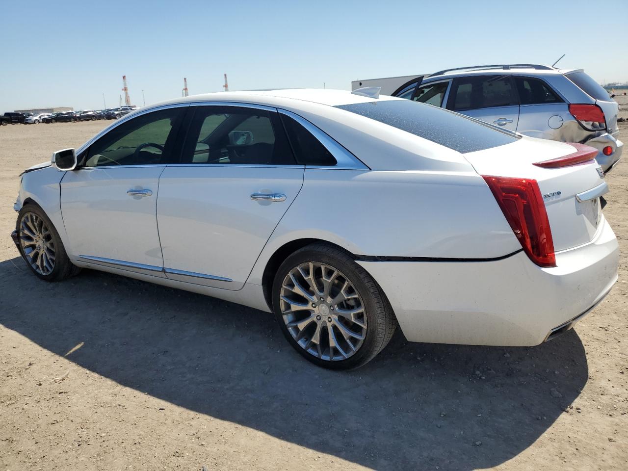 2016 Cadillac XTS VIN 2G61P5S33G9111388 Copart auction photo, front end / side damage thumbnail 2