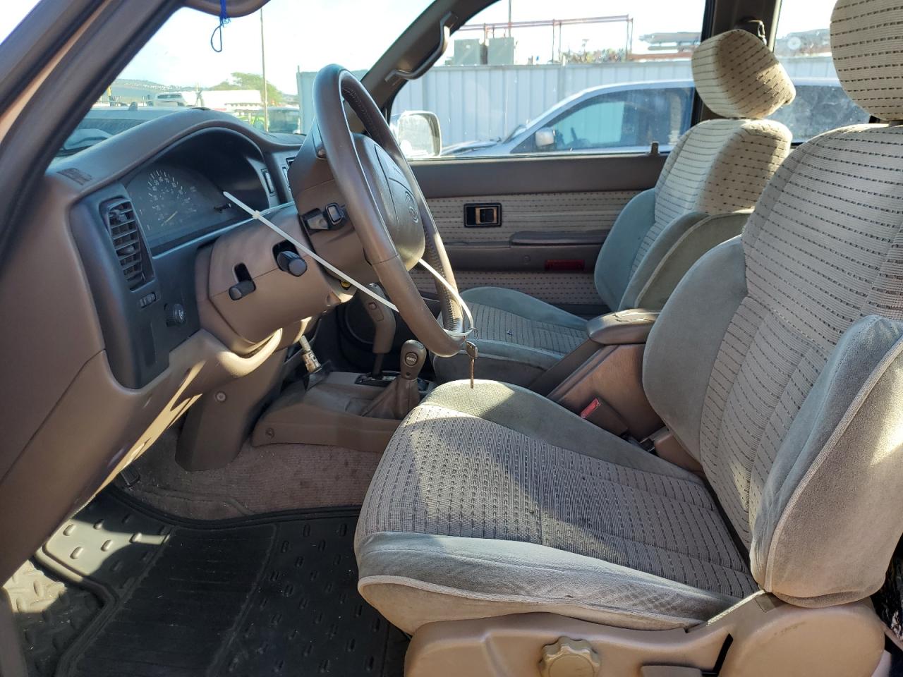 1995 Toyota Tacoma VIN 4TAVN73K1SZ059775 Copart auction photo, front end damage thumbnail 7