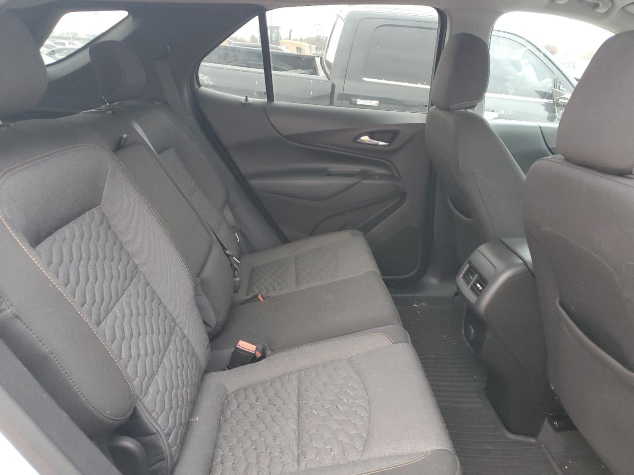 2018 Chevrolet Equinox VIN 3GNAXJEV0JL116739 Copart auction photo, front end / minor dent/scratches damage thumbnail 11
